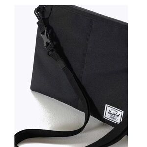 Herschel’s Crossbody Bag | Black | 11 in. X 9 in.
